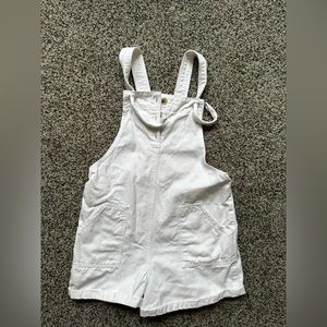 H&M jumpsuit size 6-7